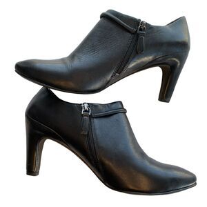 ECCO Nephi Black Leather 3" Heel Side Zipper Buckle Detail Size US 9.5 = EU 41